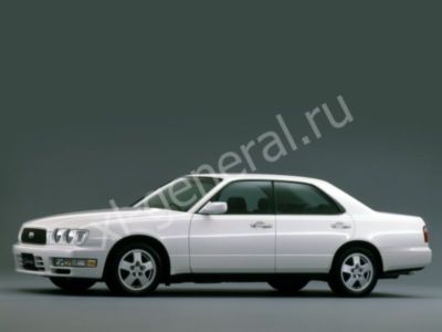 Автостекло Nissan Gloria Y33